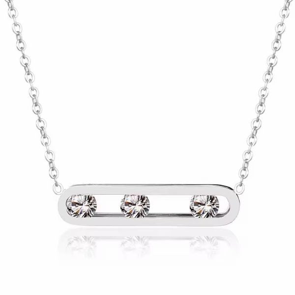 Dainty silver necklace