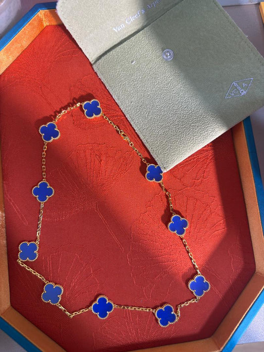 18k Gold Clover Necklace