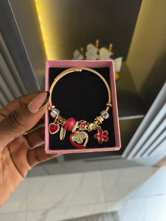 Luxury charm bracelet
