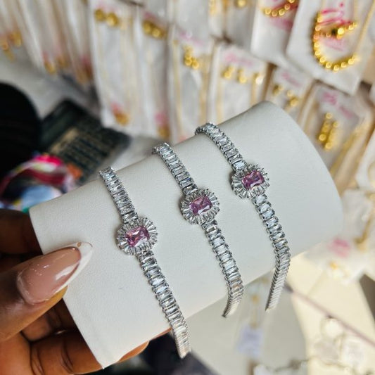 Nova tennis bracelet