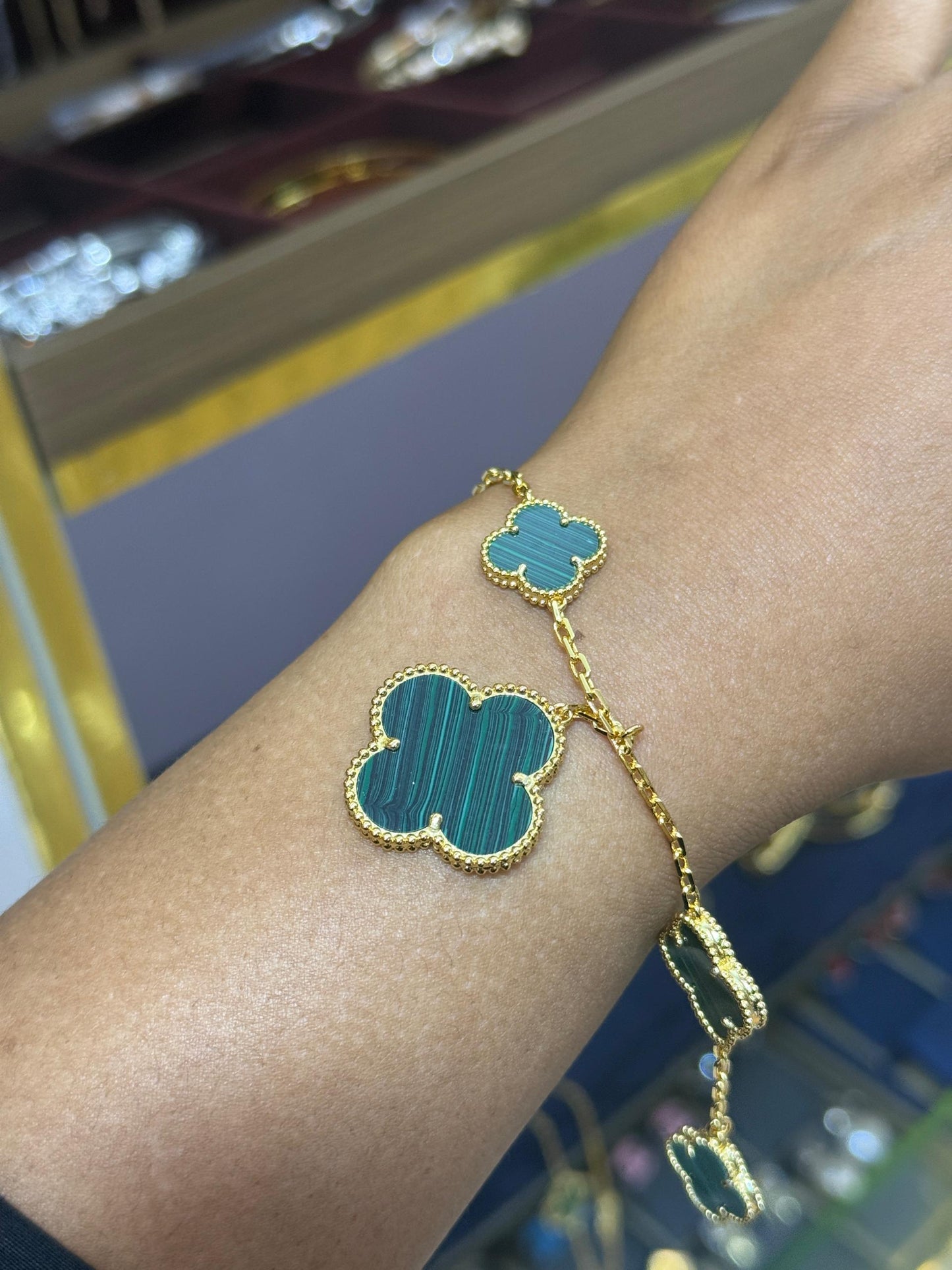Clover bracelet